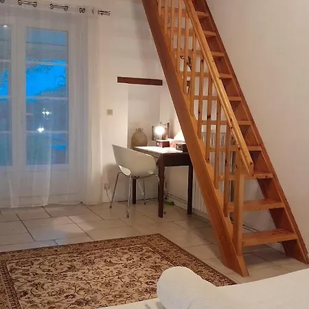 Domaine De Pelouaille - D'hotes 3* Saint-Jean-dʼAngély