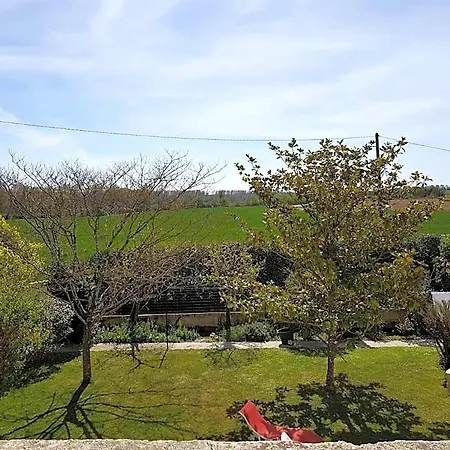 Domaine De Pelouaille - D'hôtes 3* Saint-Jean-dʼAngély