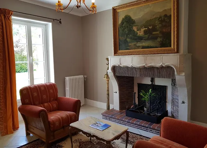 Domaine De Pelouaille - D'hotes Bed & Breakfast Saint-Jean-d'Angely