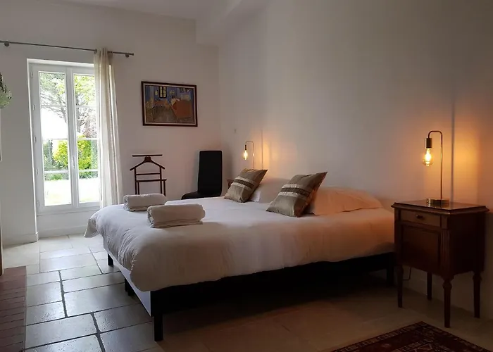 Bed & Breakfast Domaine De Pelouaille - D'hotes