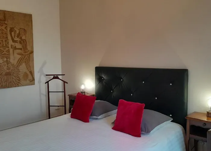 Domaine De Pelouaille - D'hotes 3* Saint-Jean-d'Angely